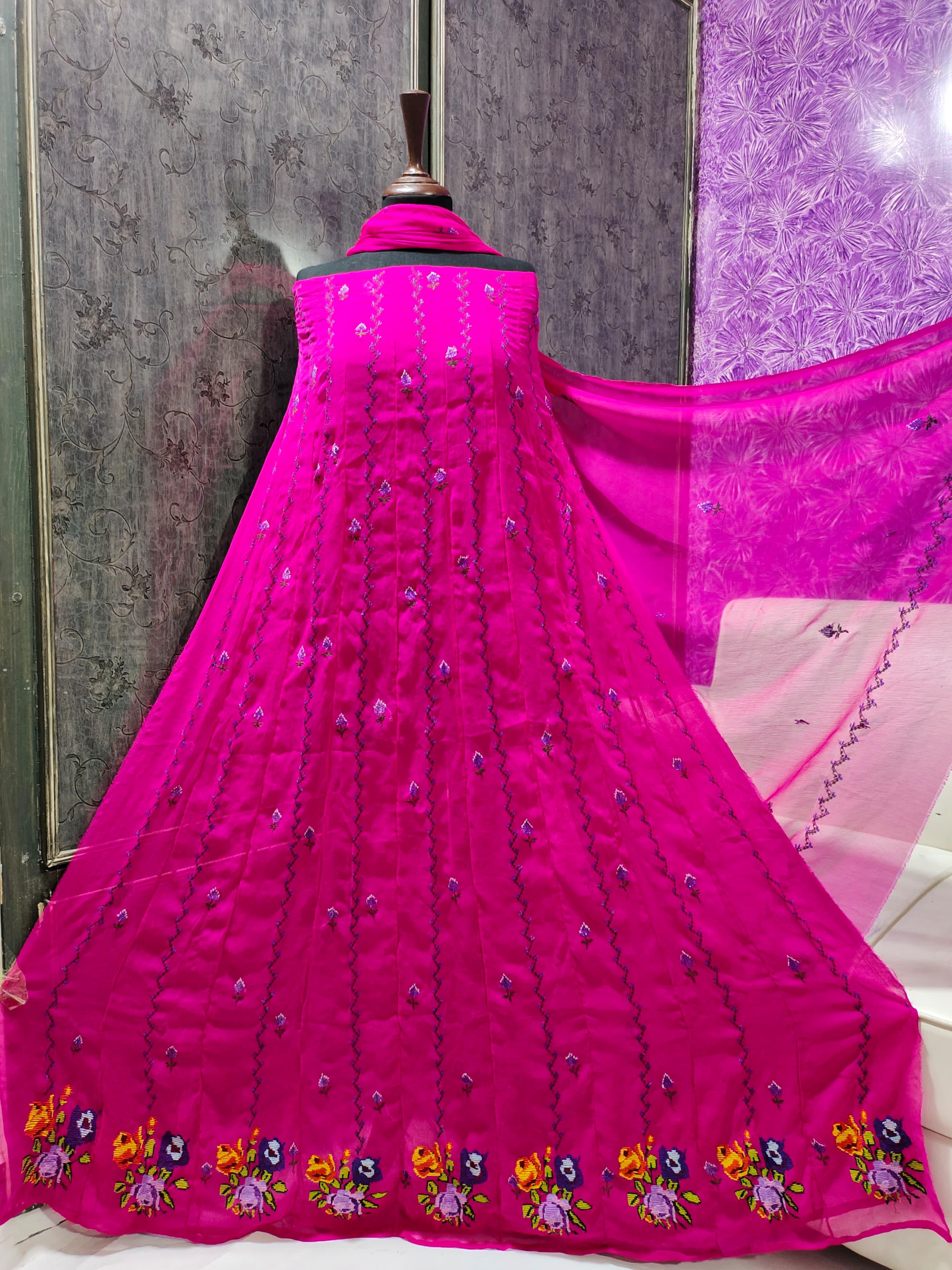 ZOHRA – Sea Green Multi-Thread Hand Embroidered Semi Stitched Anarkali Frock